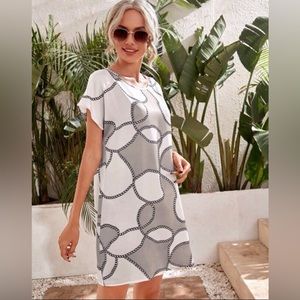 🔗 Chain Link Design Summer CoverUp/Dress Size L NIP